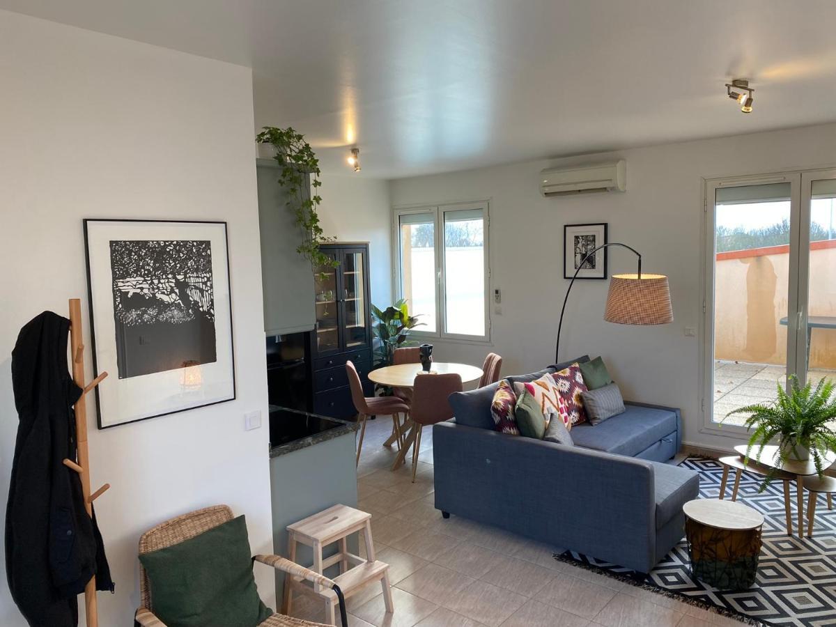 Appartement 2 Pieces De 44M² En Centre Ville Magny-les-Hameaux Kültér fotó